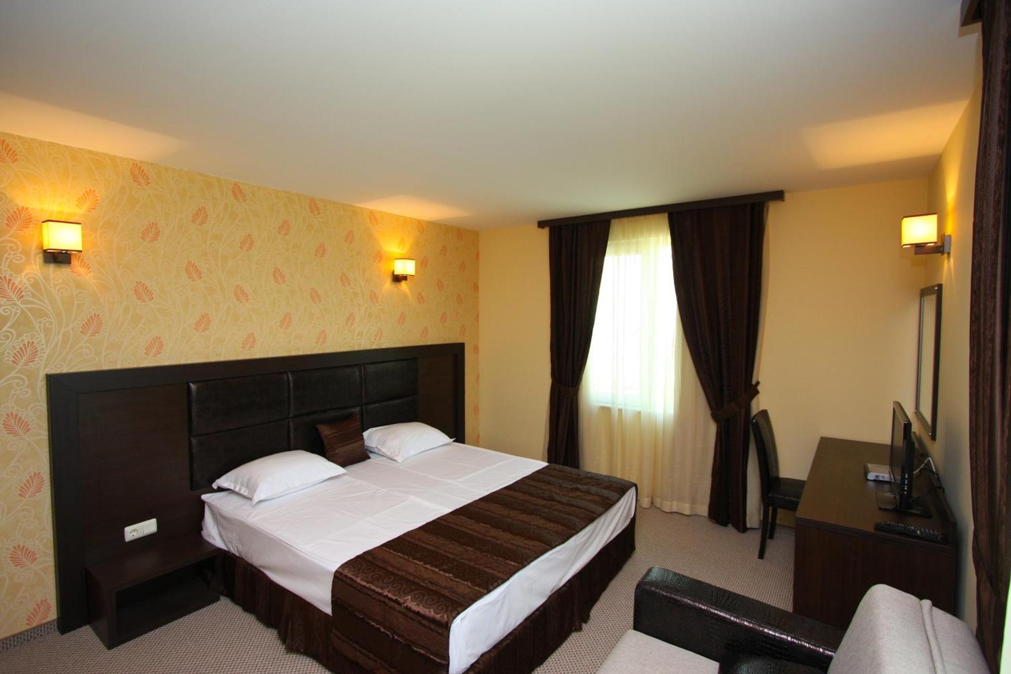 Hotel Siena House Sozopol Esterno foto