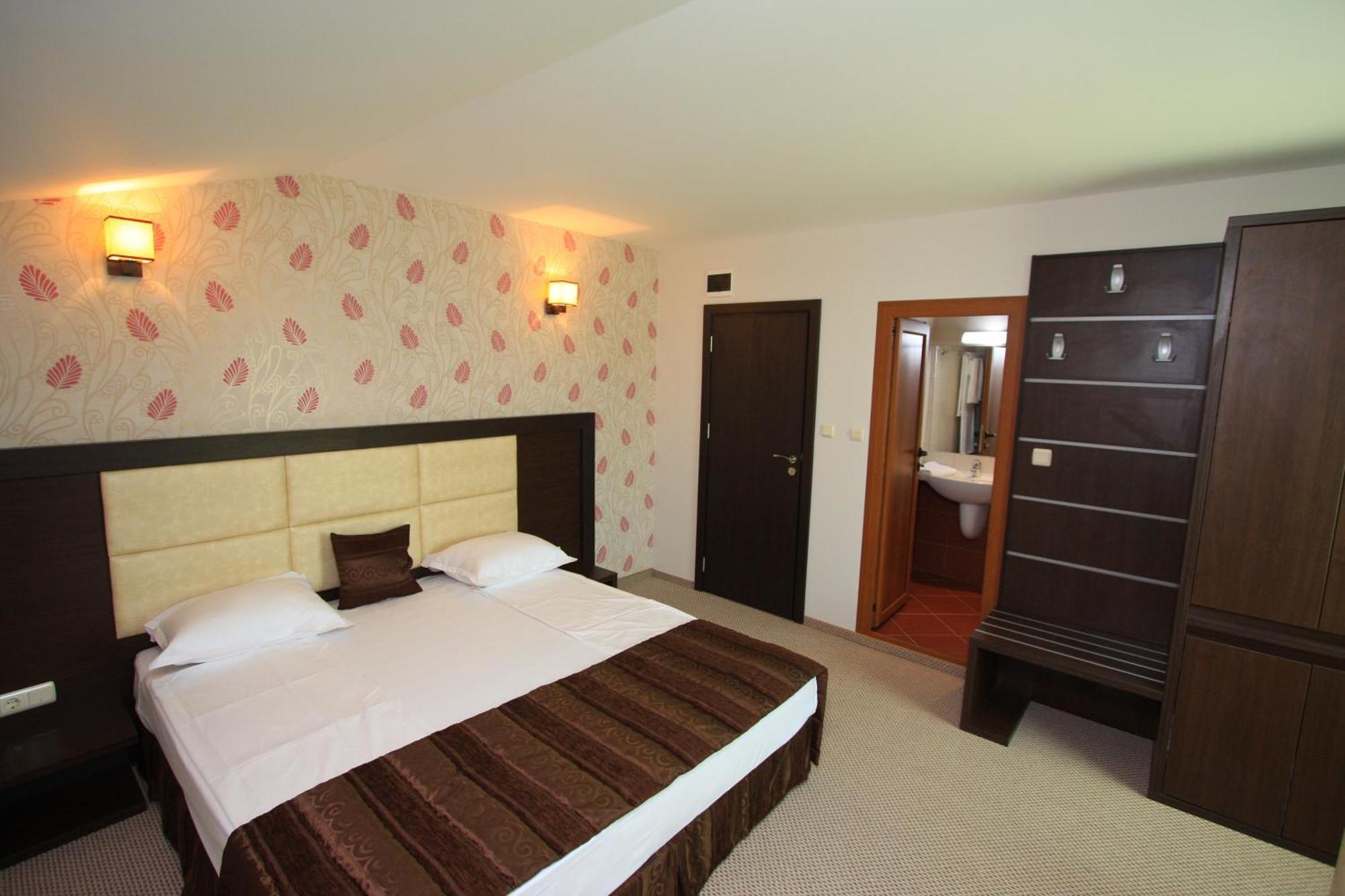 Hotel Siena House Sozopol Esterno foto