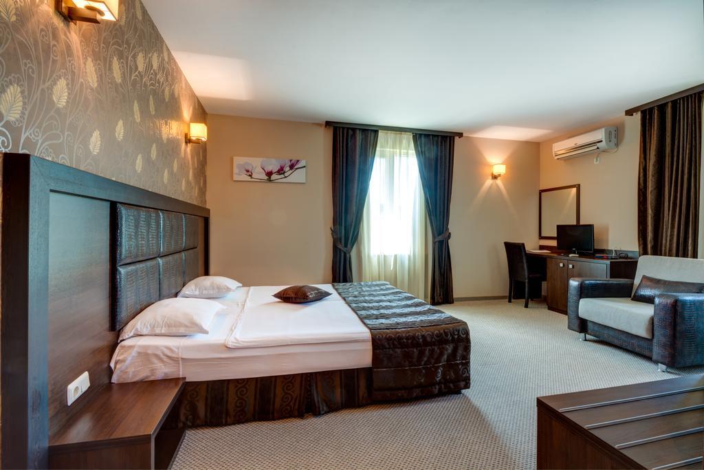 Hotel Siena House Sozopol Esterno foto